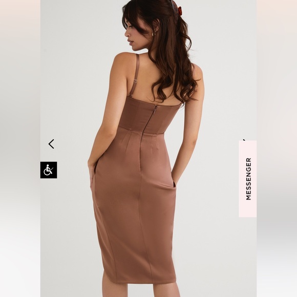 Worn 2x, EUC - Picture 2 of 3